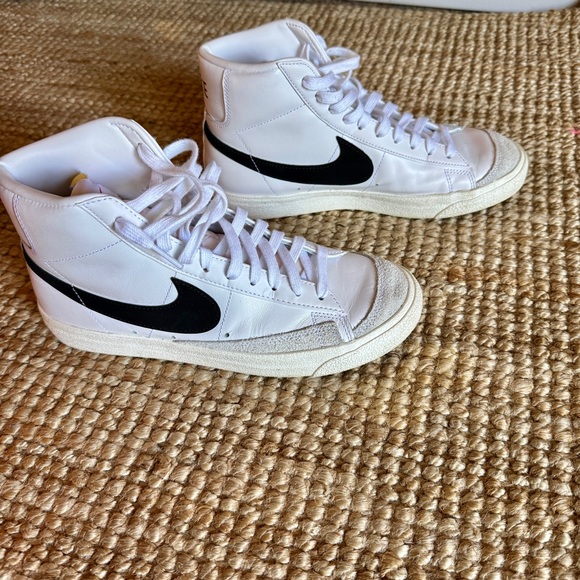 Nike Blazer Mid ‘77 Vintage - Picture 2 of 6